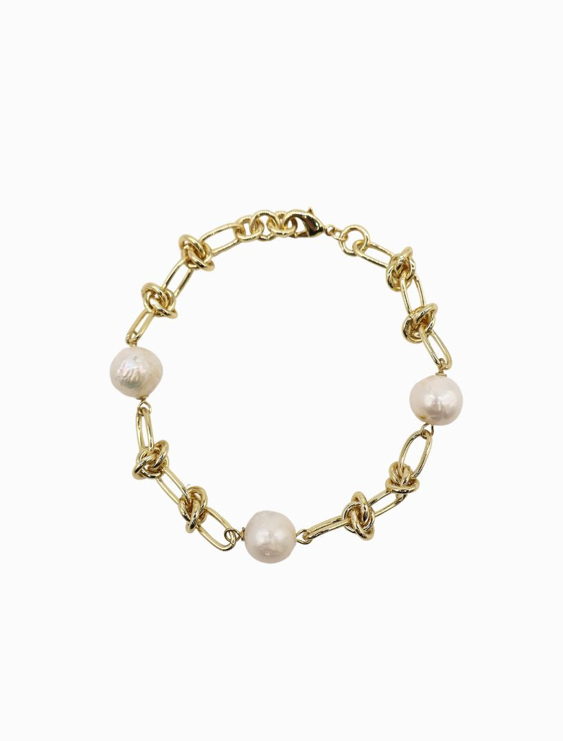 Gold Knot and Pearl Bracelet