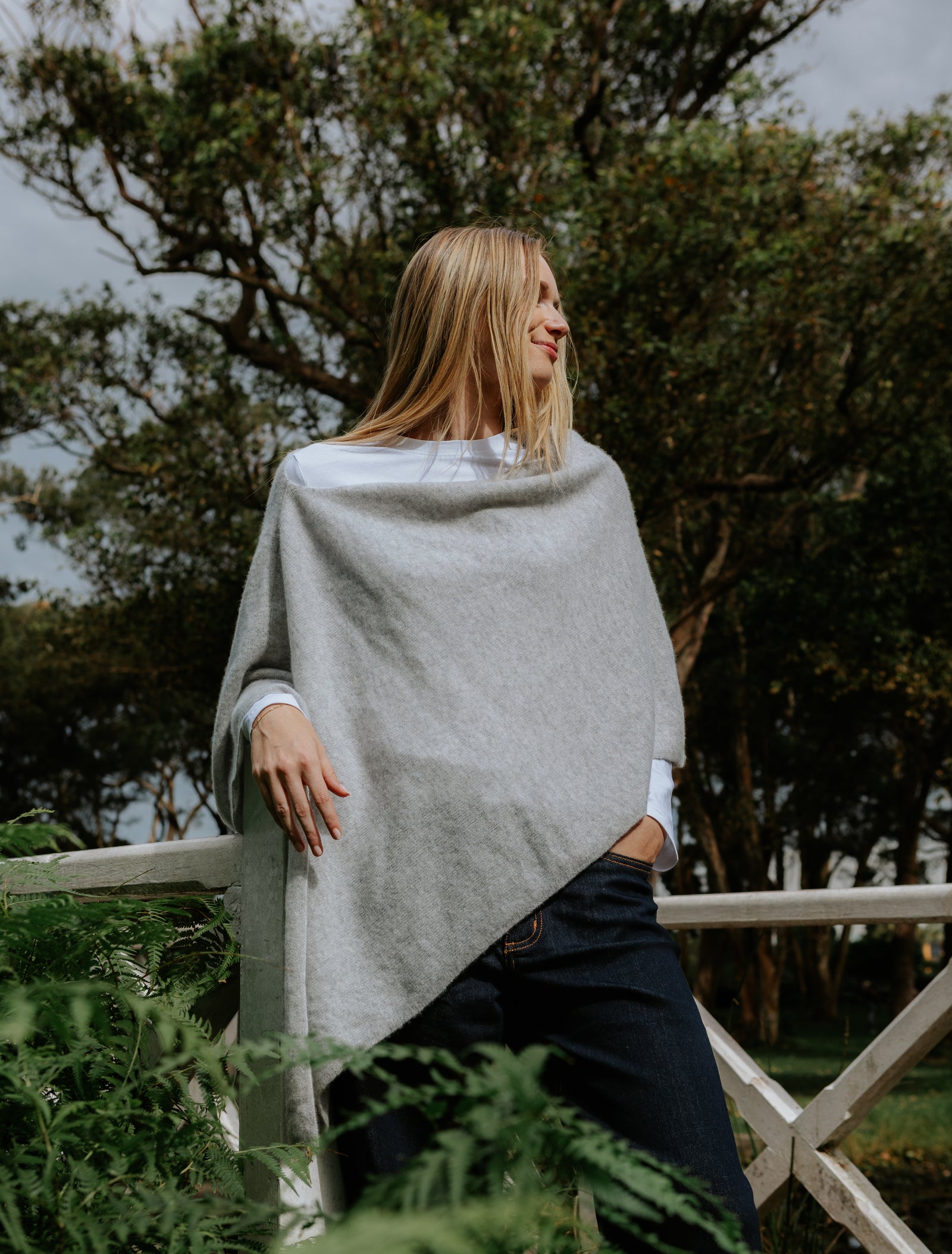 Cashmere Ponchette Grey - Zjoosh