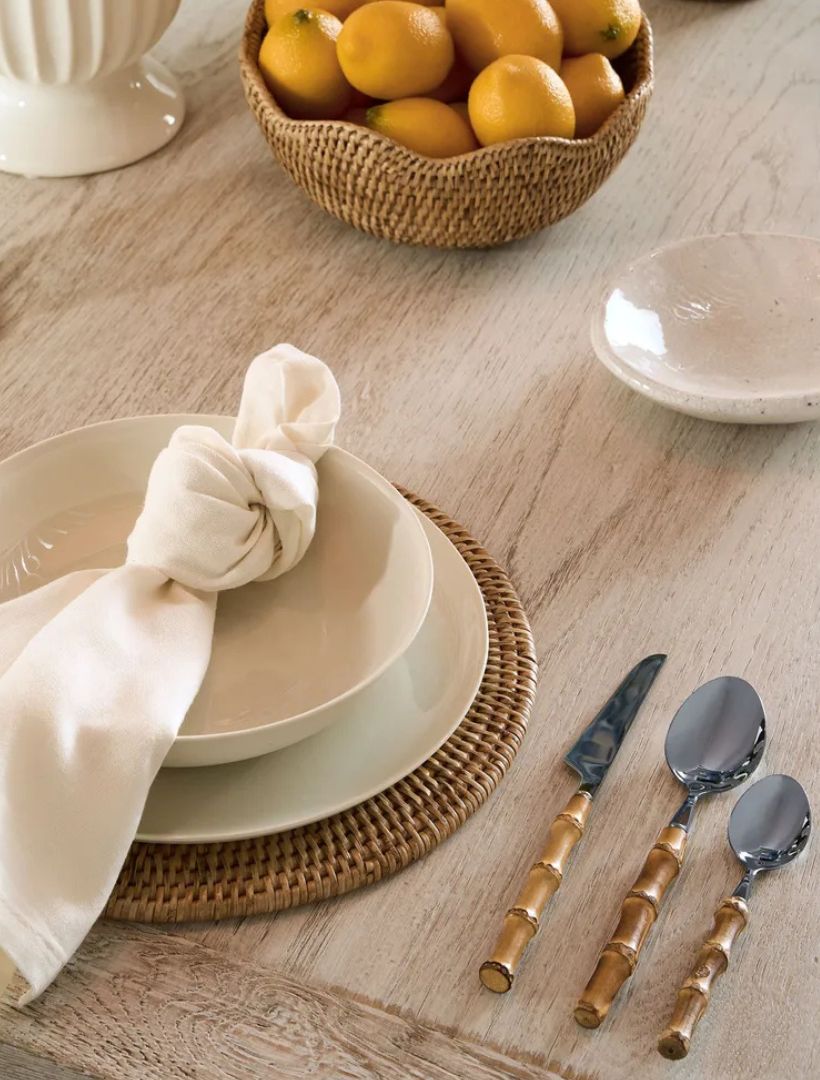 Table set - 16 piece bamboo cutlery set