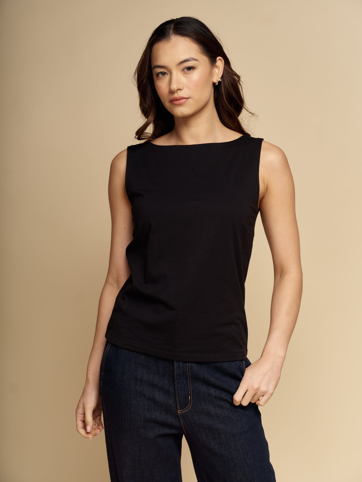 Shell Top Black