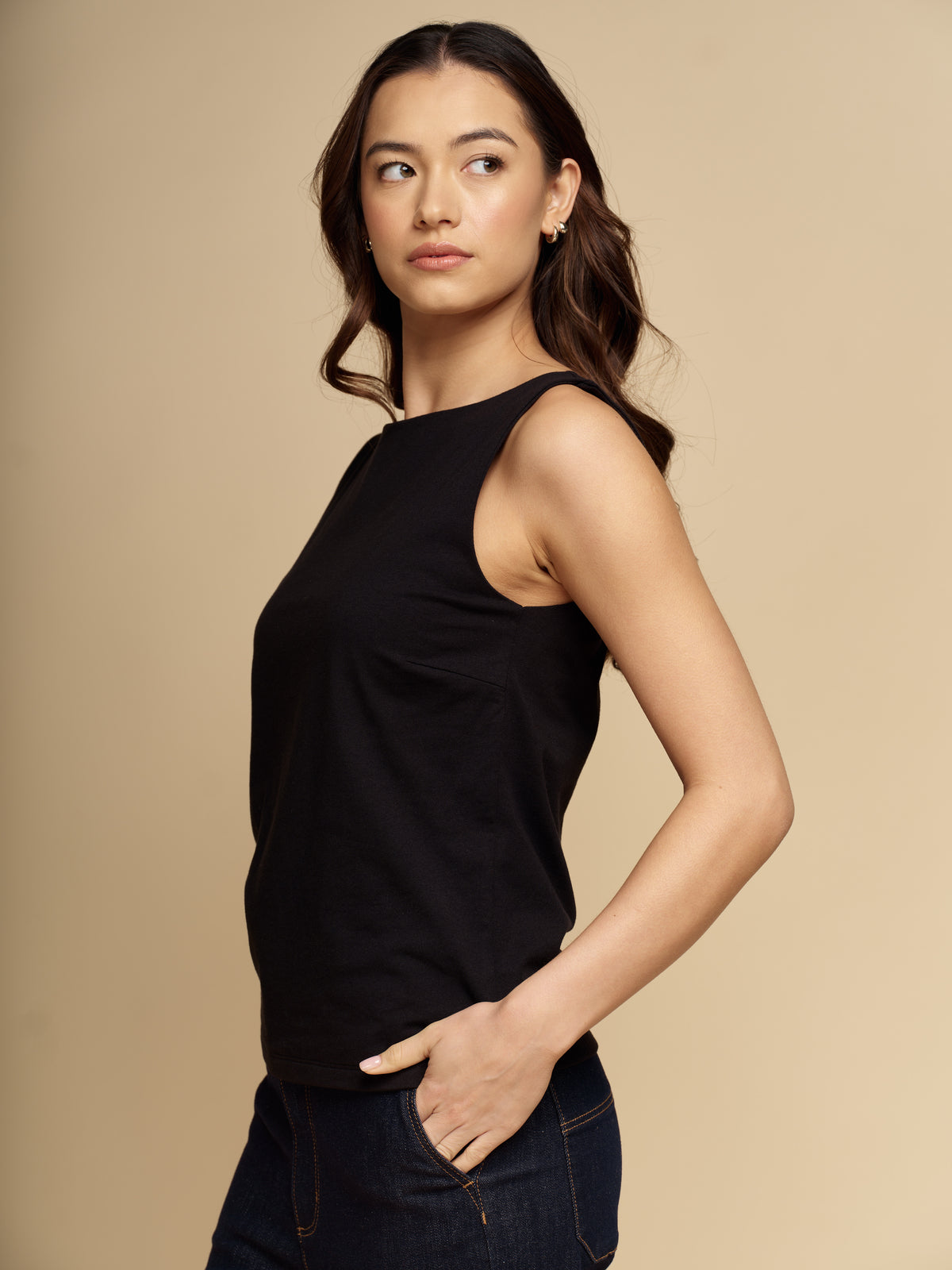 Shell Top Black