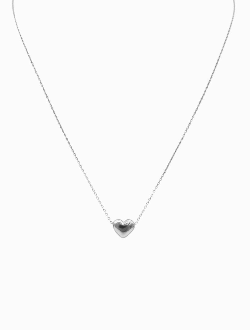 Front view - Silver heart dainty necklace