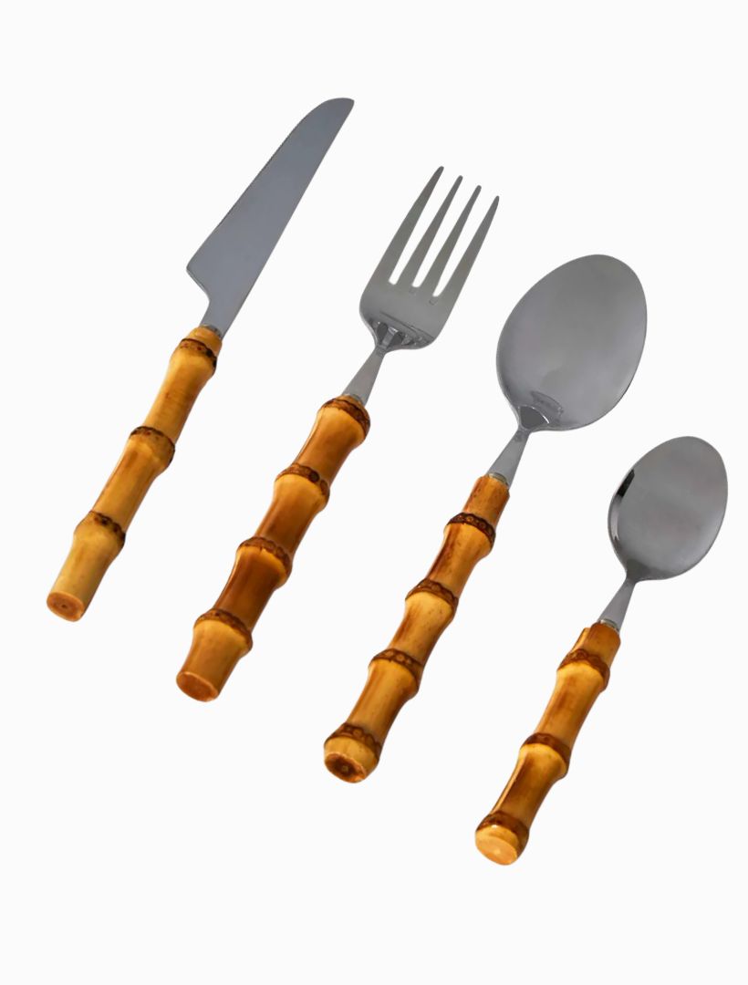 Front view - 16 piece bamboo cutlery set