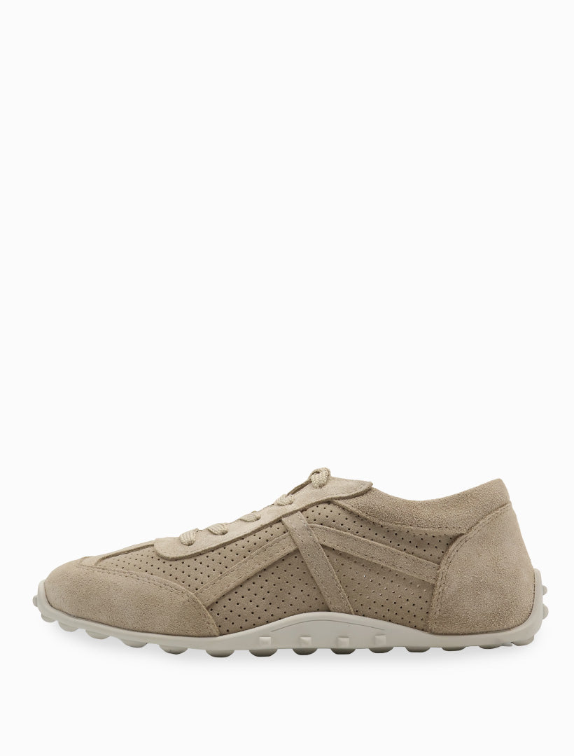 Bianca Driving Sneaker Beige