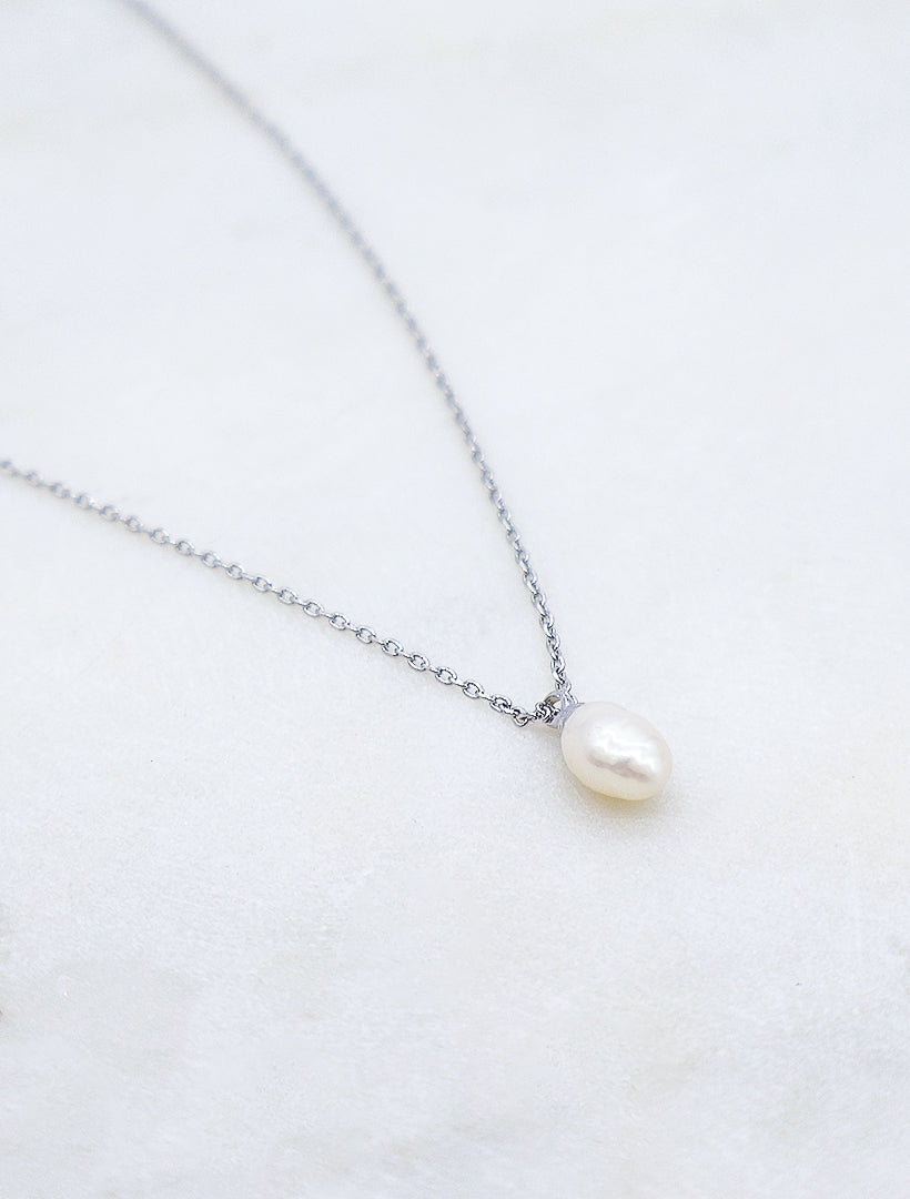 Small Baroque Pearl Drop Necklace Silver
