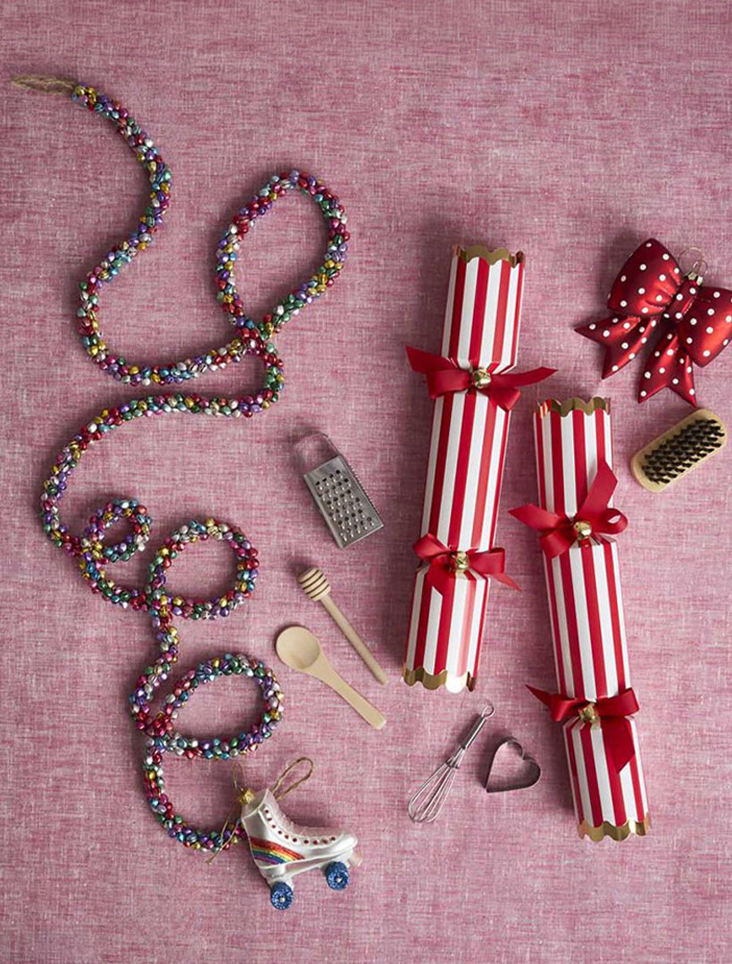 Candy Cane Red Stripe Crackers Box of 6