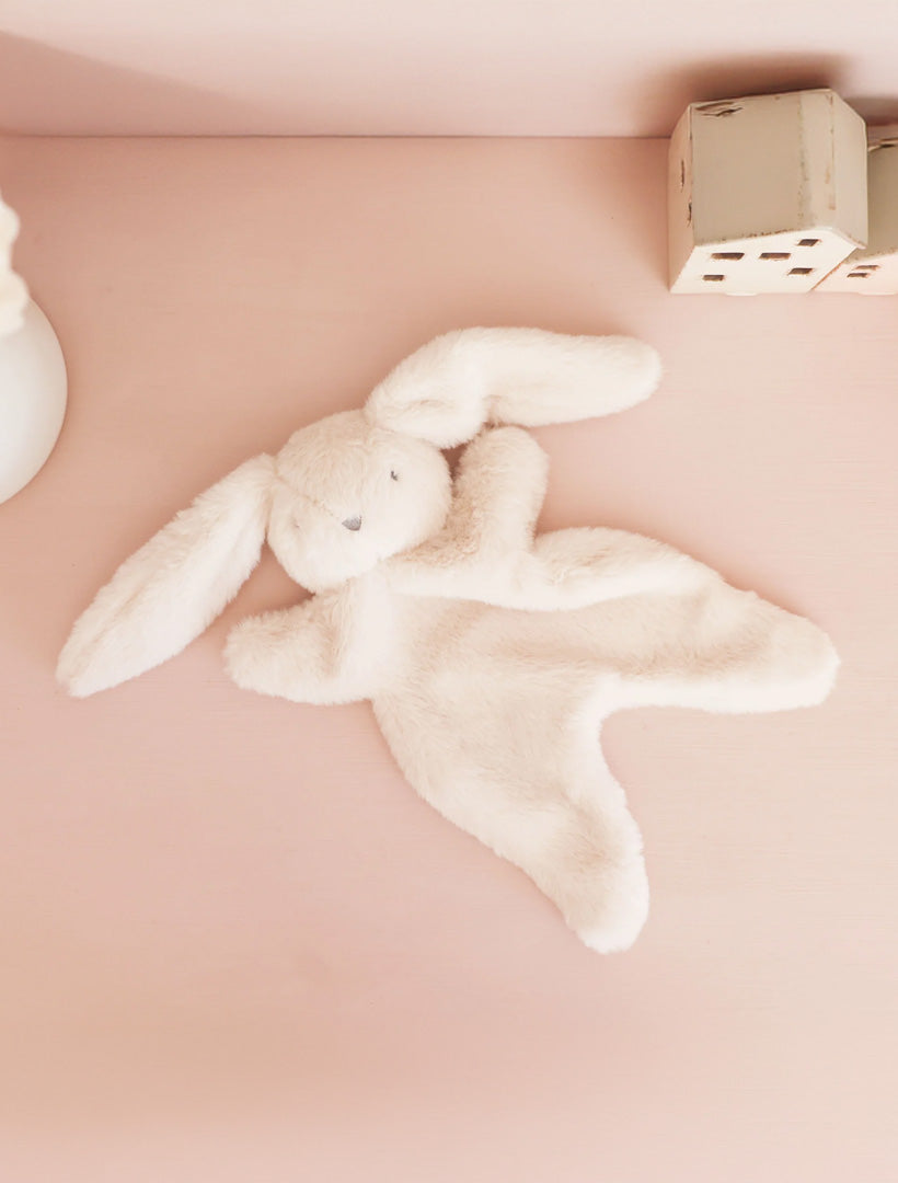 Darcey Bunny Comforter Ivory