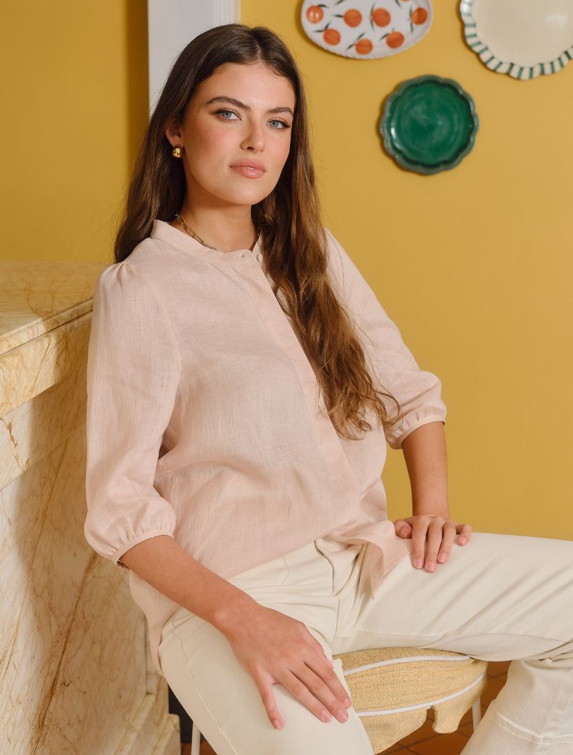 Side view - blush linen shirt