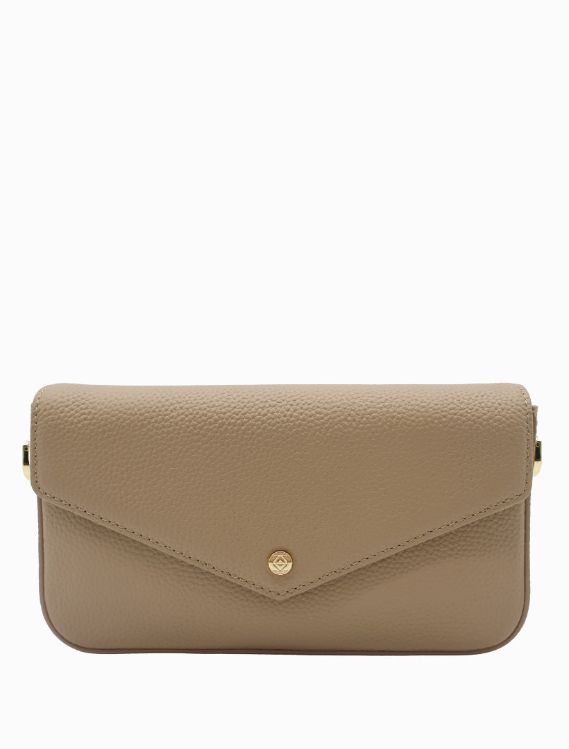 Florence Pouch Hazelnut