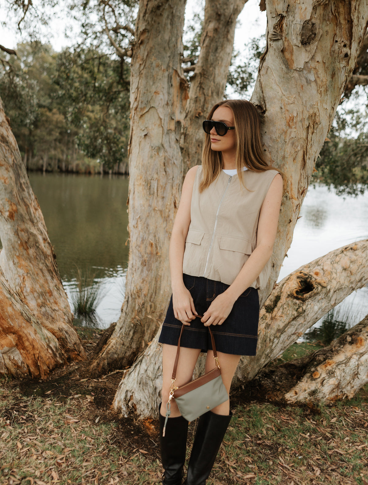 Journey Cross Body Bag Khaki