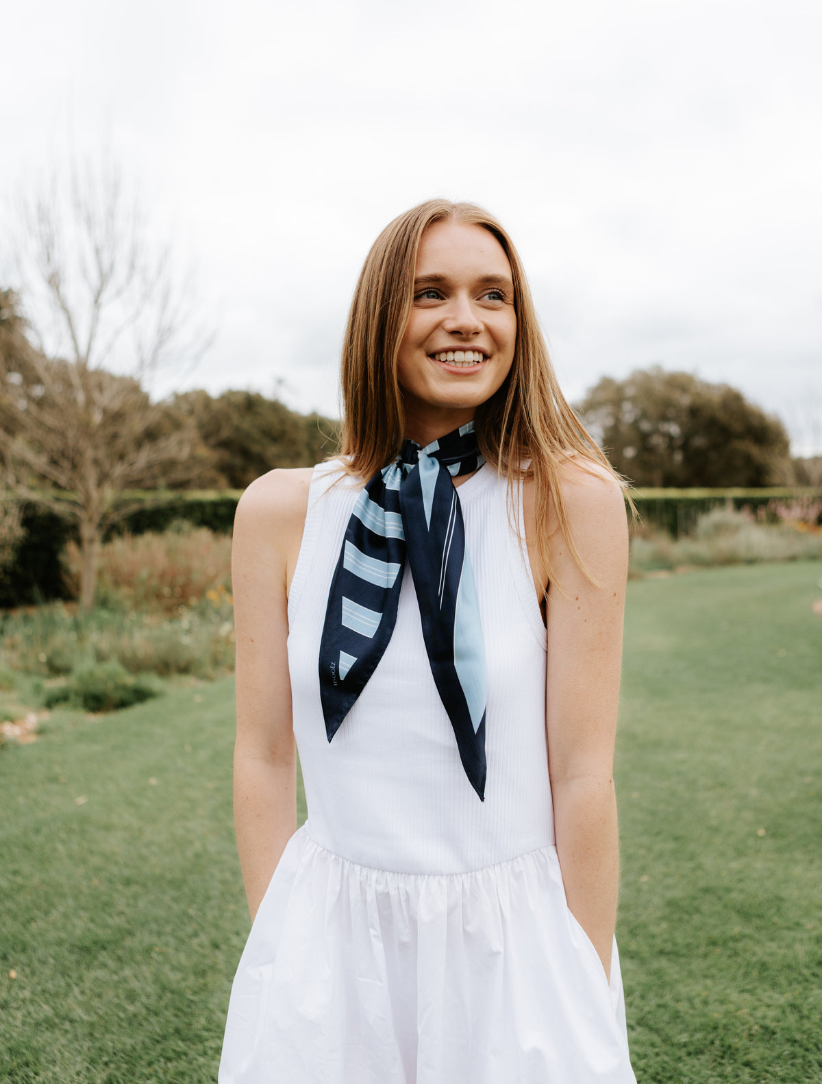 Navy Stripes Trapezoid Scarf