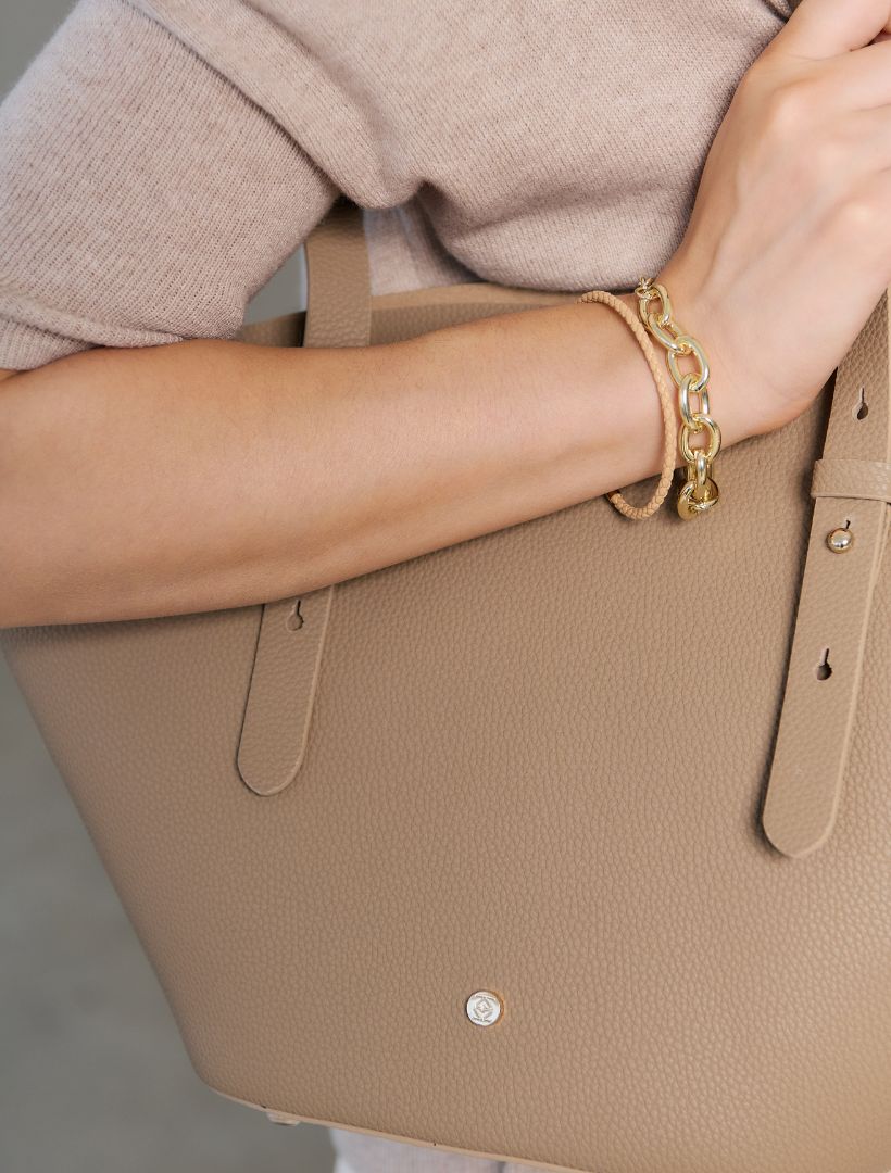 Detail -  Zjoosh pecan leather tote