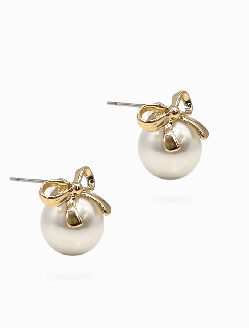 Bow Pearl Studs