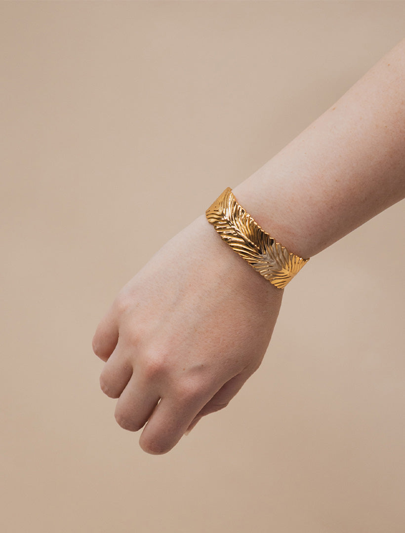 Leaf Cuff Gold