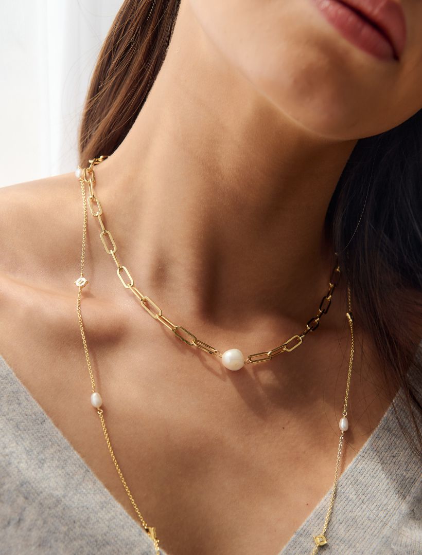 Lucienne Paper Clip and Pearl Necklace Gold