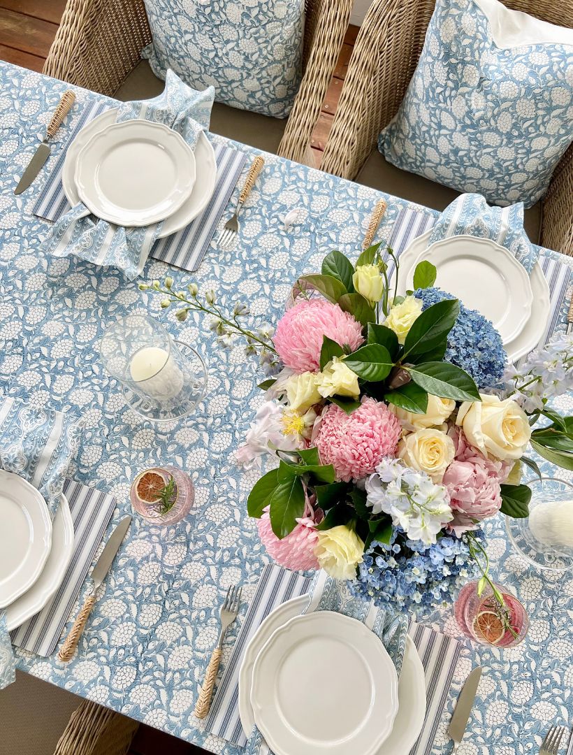 Majorelle Rectangle Tablecloth Blue 150cm x 320cm