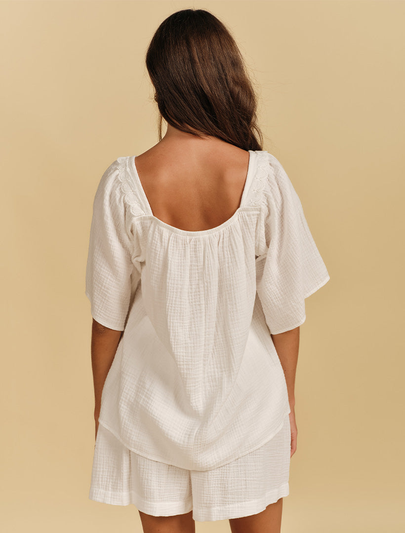 Nikki Night Set White