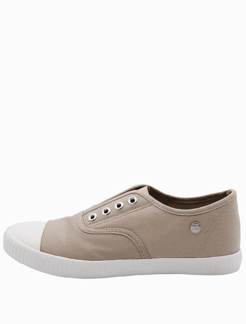 Front view - Beige plimsole sneaker