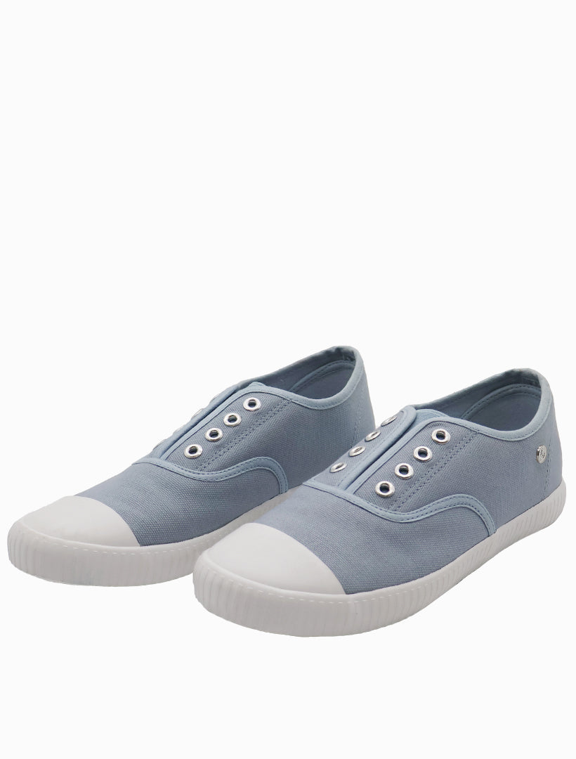 Diagonal view - Blue plimsole sneaker