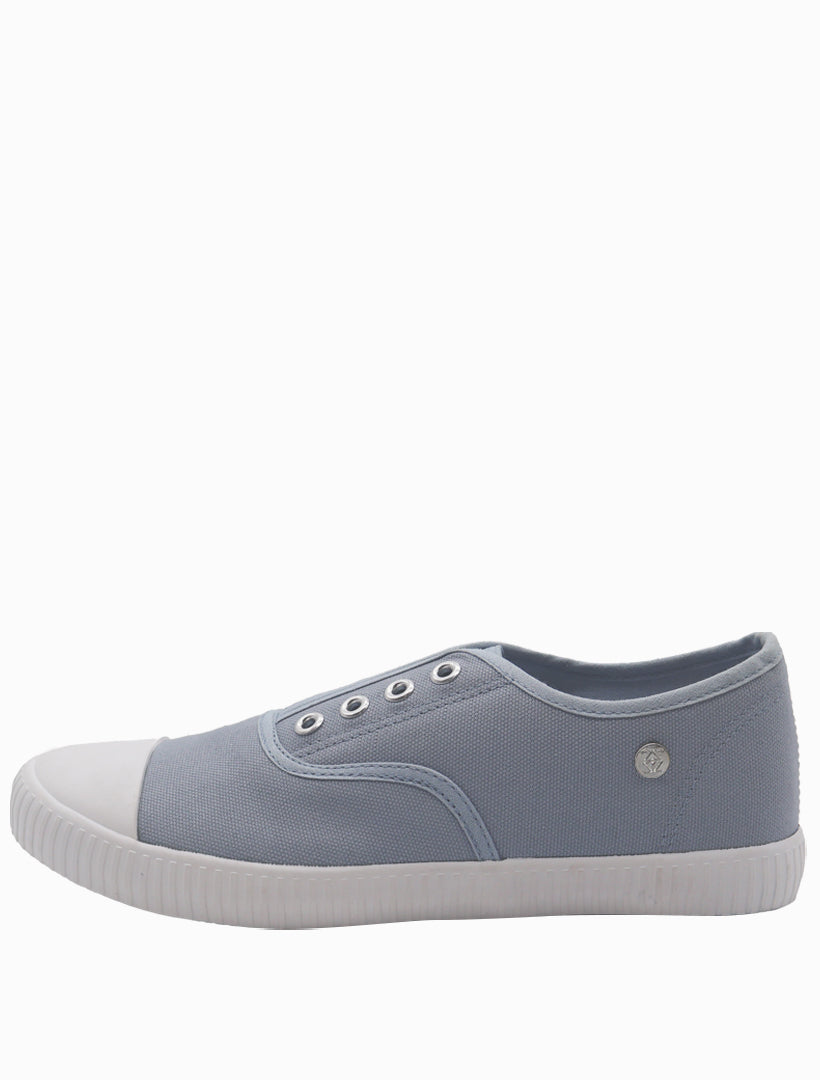 Front view - Blue plimsole sneaker 