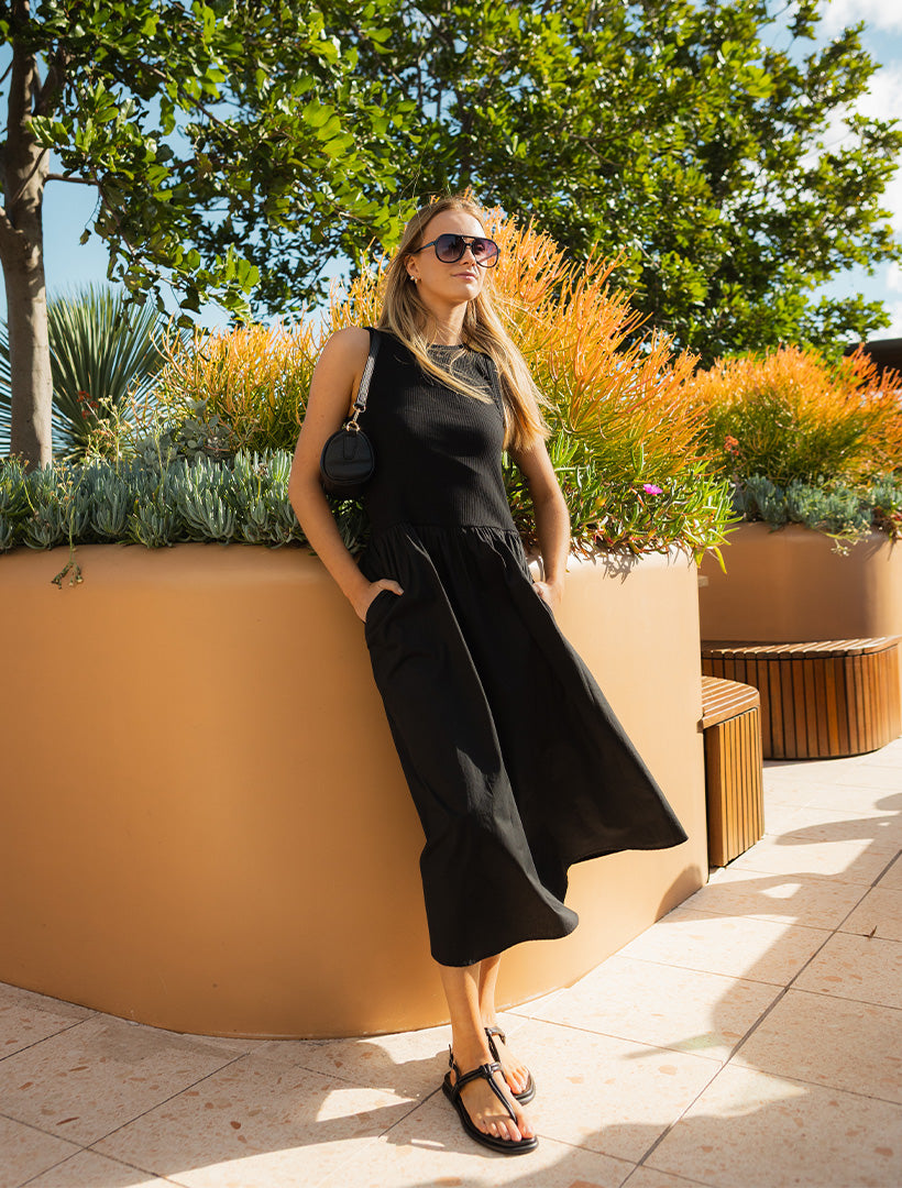 Raven Cotton Dress Black