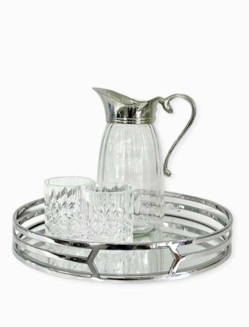 Front view - rounded silver tray