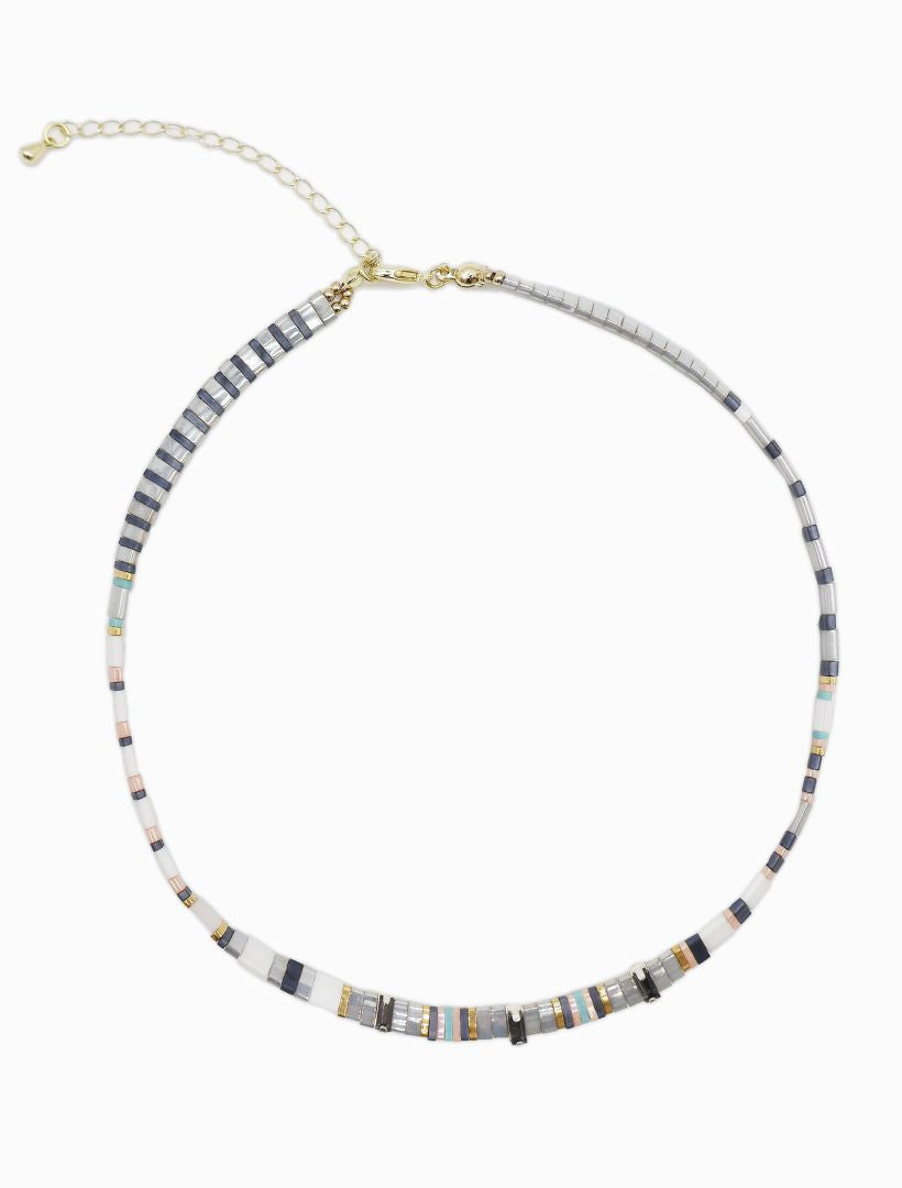 Tila Necklace Grey