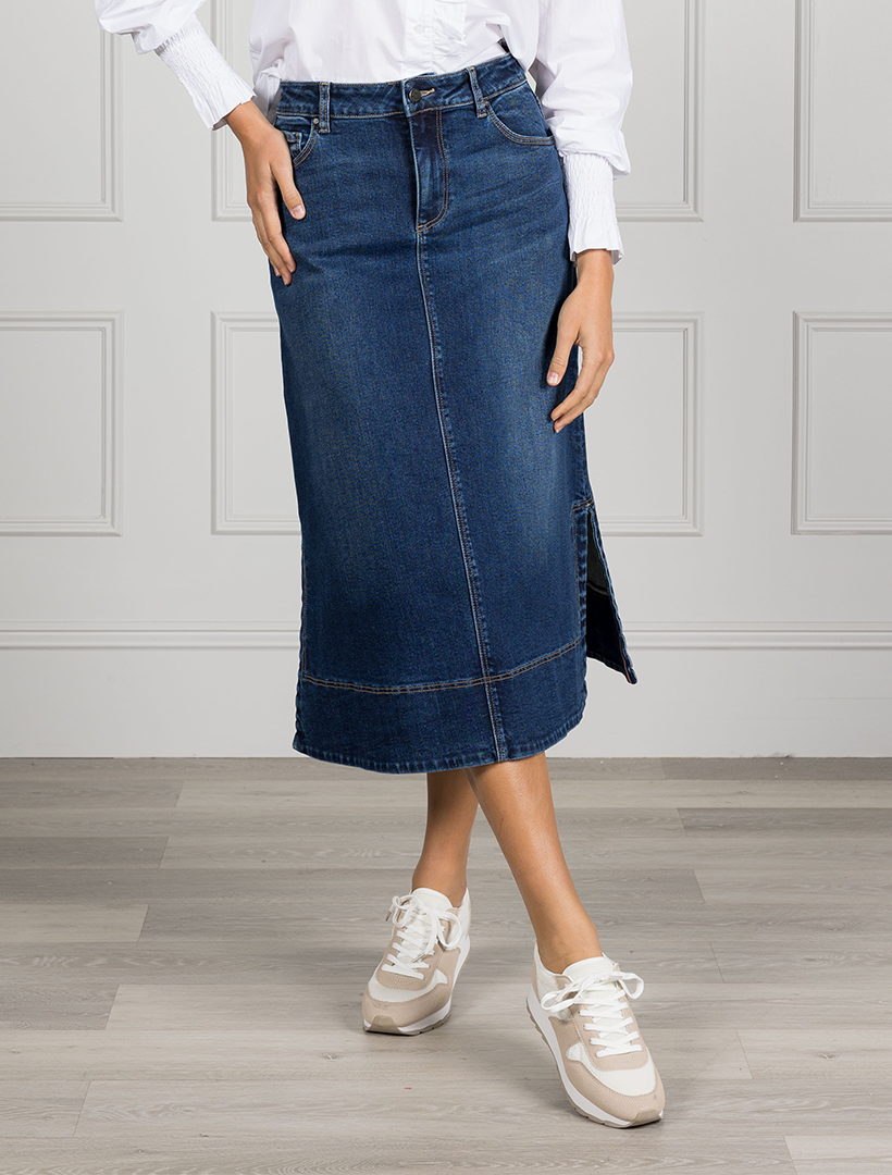 Chic Pencil Denim Skirt with Plaited Buckle Belt