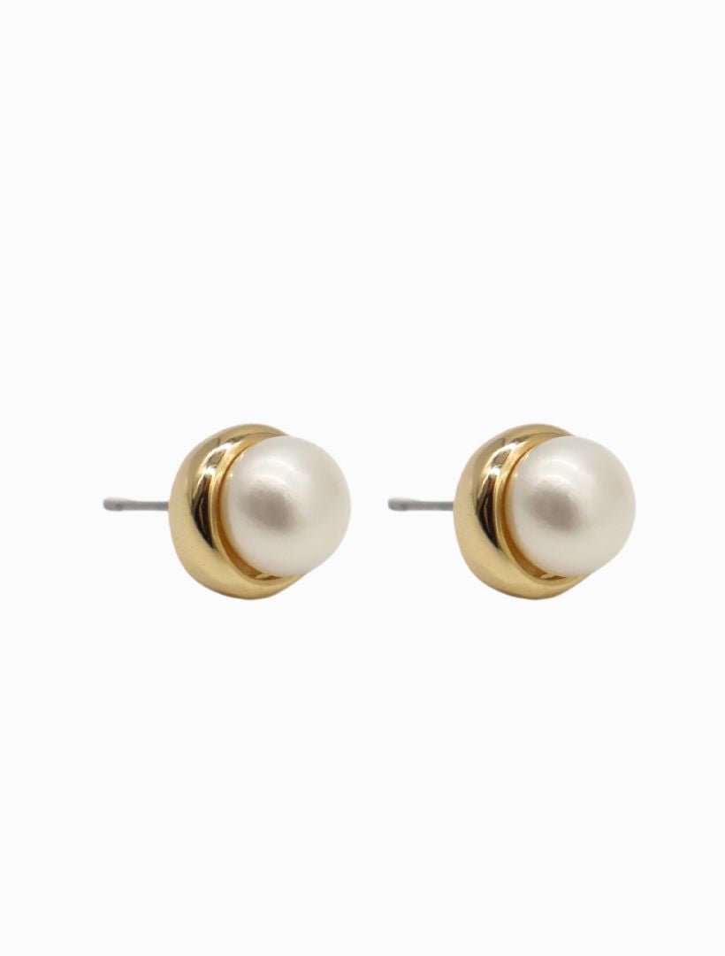 Button Pearl Studs - Zjoosh