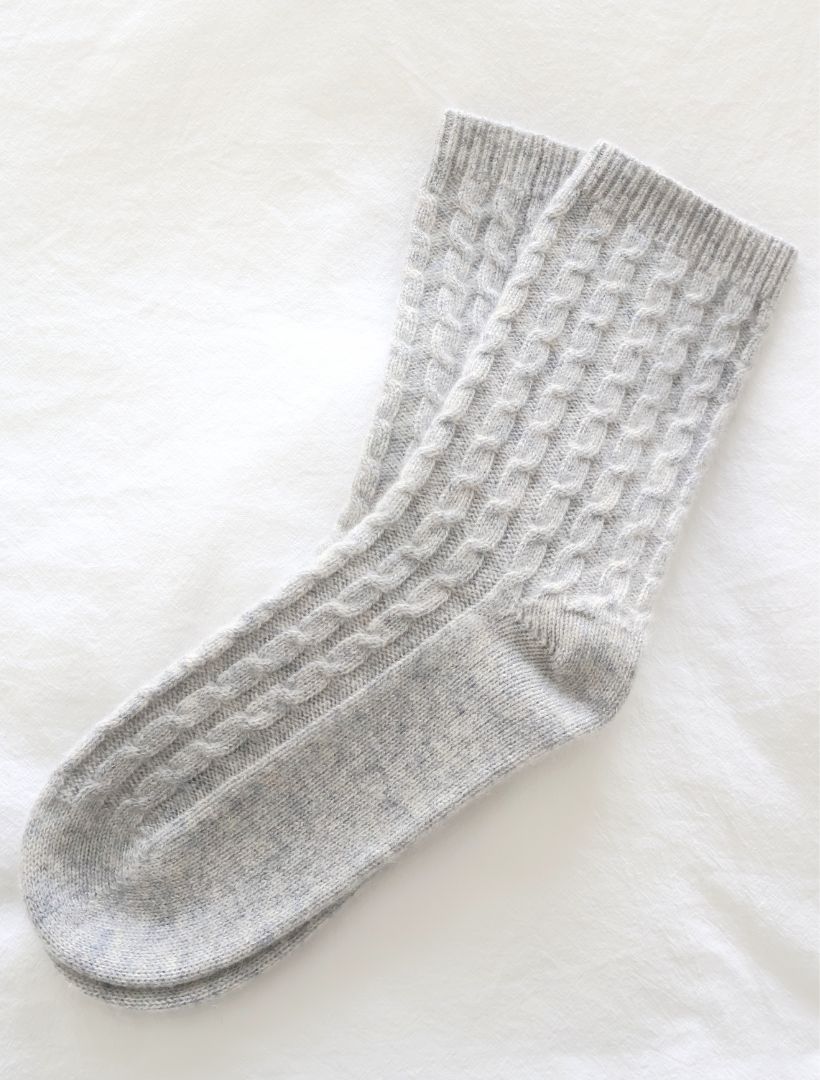 Cashmere Cable Knit Bed Socks Grey - Zjoosh