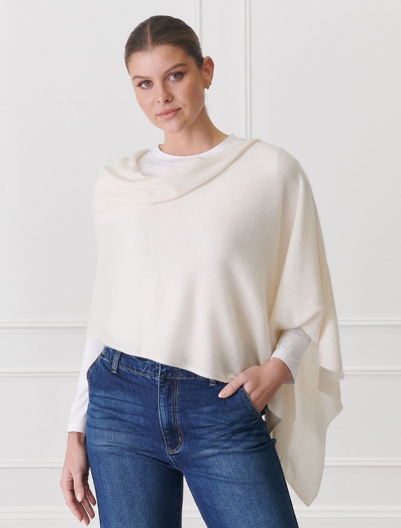 Cashmere Ponchette Cream - Zjoosh