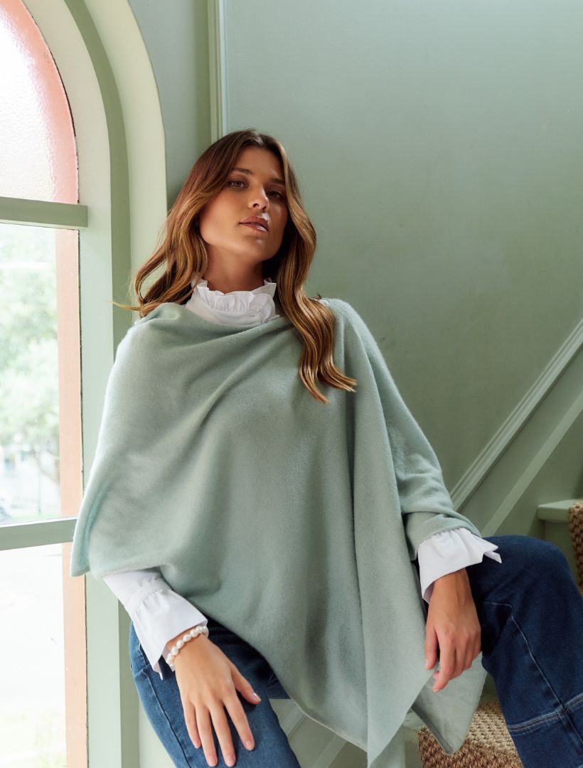 Cashmere Ponchette Sage - Zjoosh