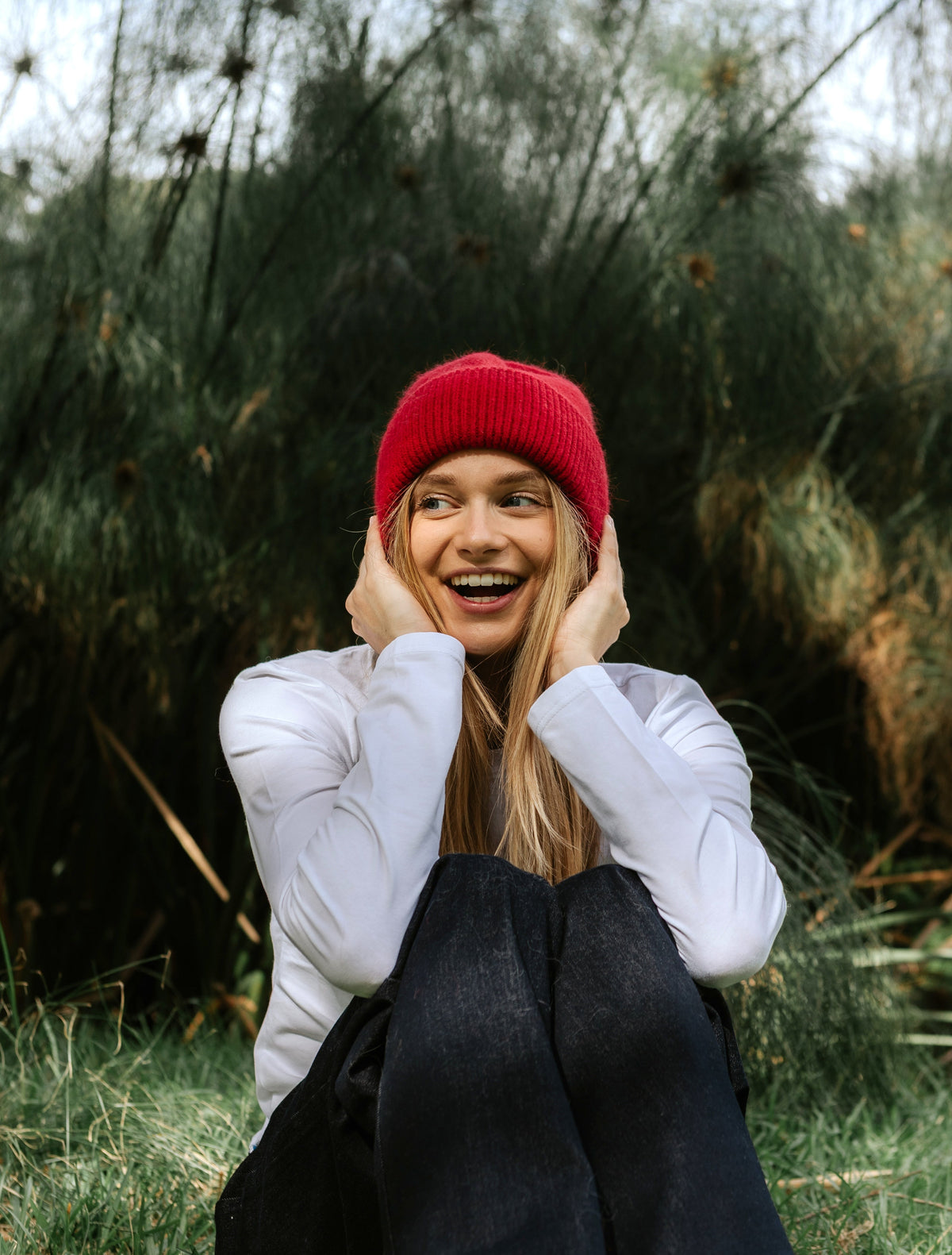 Chamonix Beanie Hat Red - Zjoosh