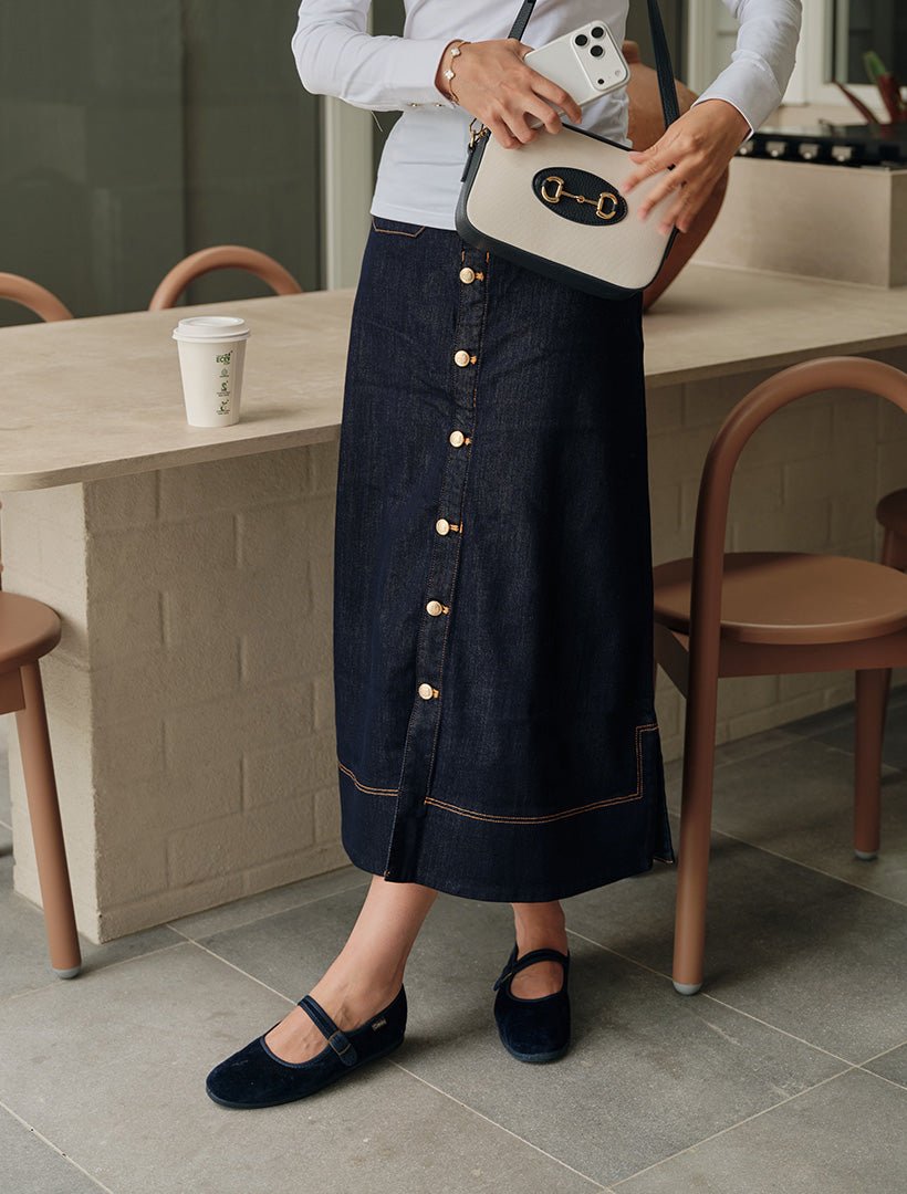 Cienta Velvet Mary Jane Navy - Zjoosh