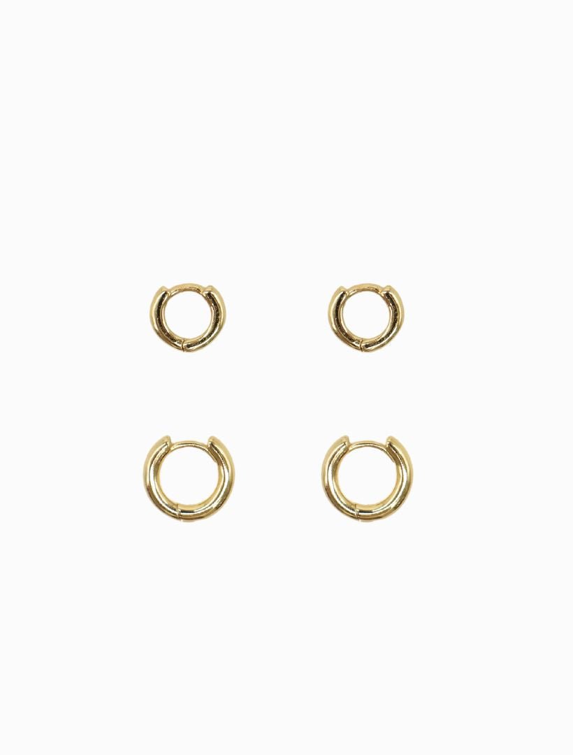 side flat lay view of gold hoop set, top is small hoop bottom is medium hoop - zjoosh