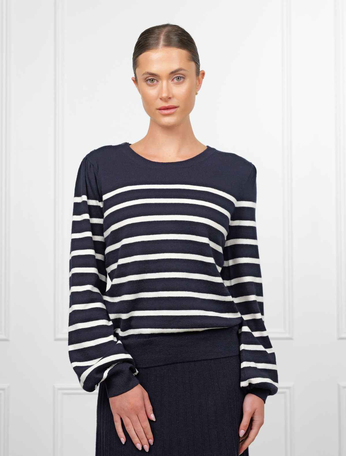 Gwynie White Striped Knit Navy - Zjoosh