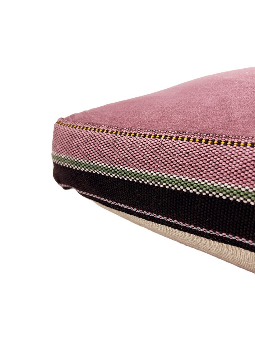 Hayward Bowery Cushion Musk - Zjoosh