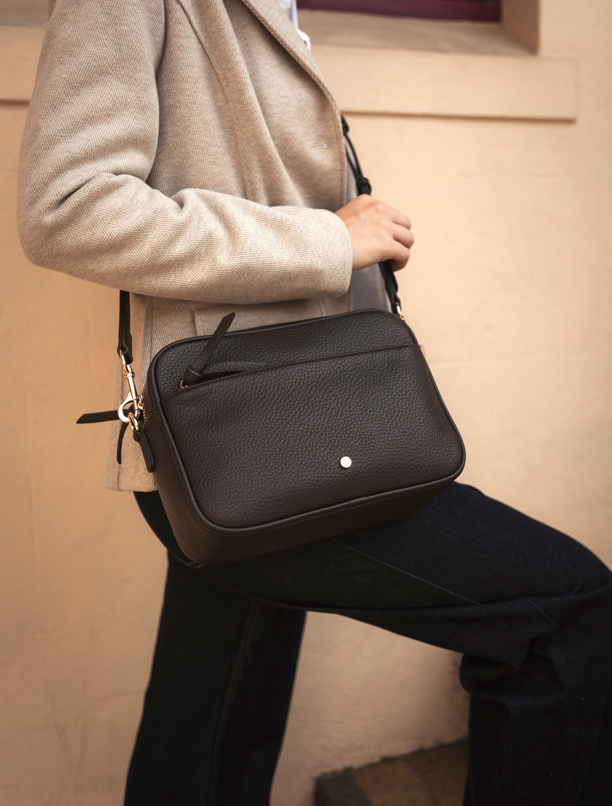 Leah Cross Body Bag Chocolate - Zjoosh