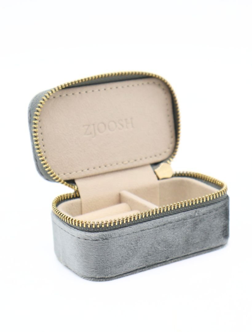 Mini Velvet Jewellery Case Silver - Zjoosh