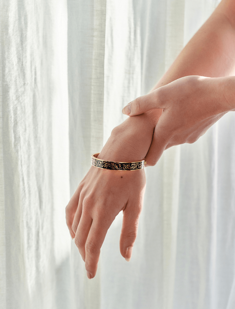 Montmarte Bangle Navy - Zjoosh