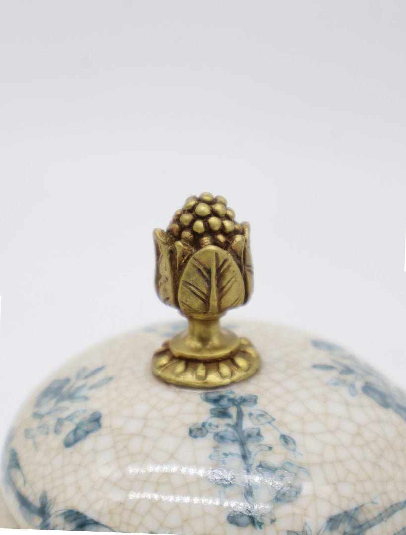Paon Lidded Pot - Zjoosh