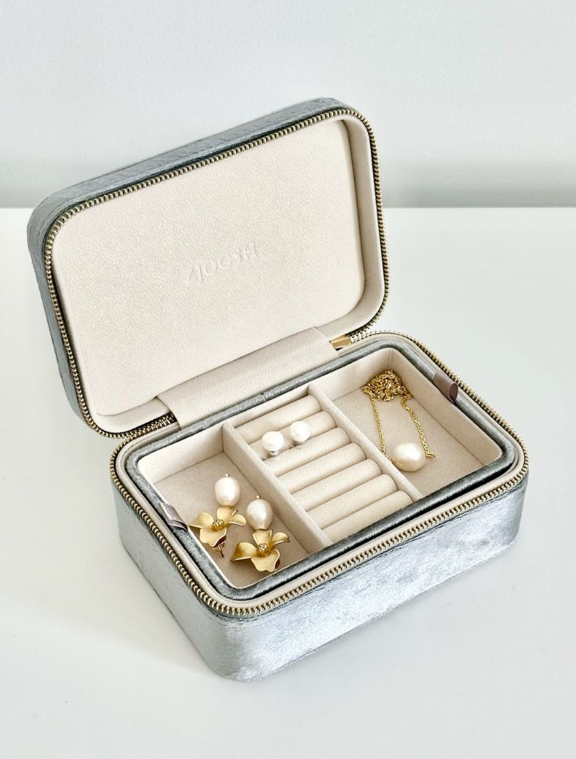 Rectangle Jewellery Case Silver - Zjoosh