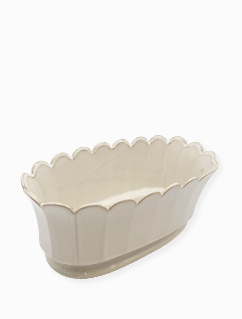 Side view - white scallop large planter