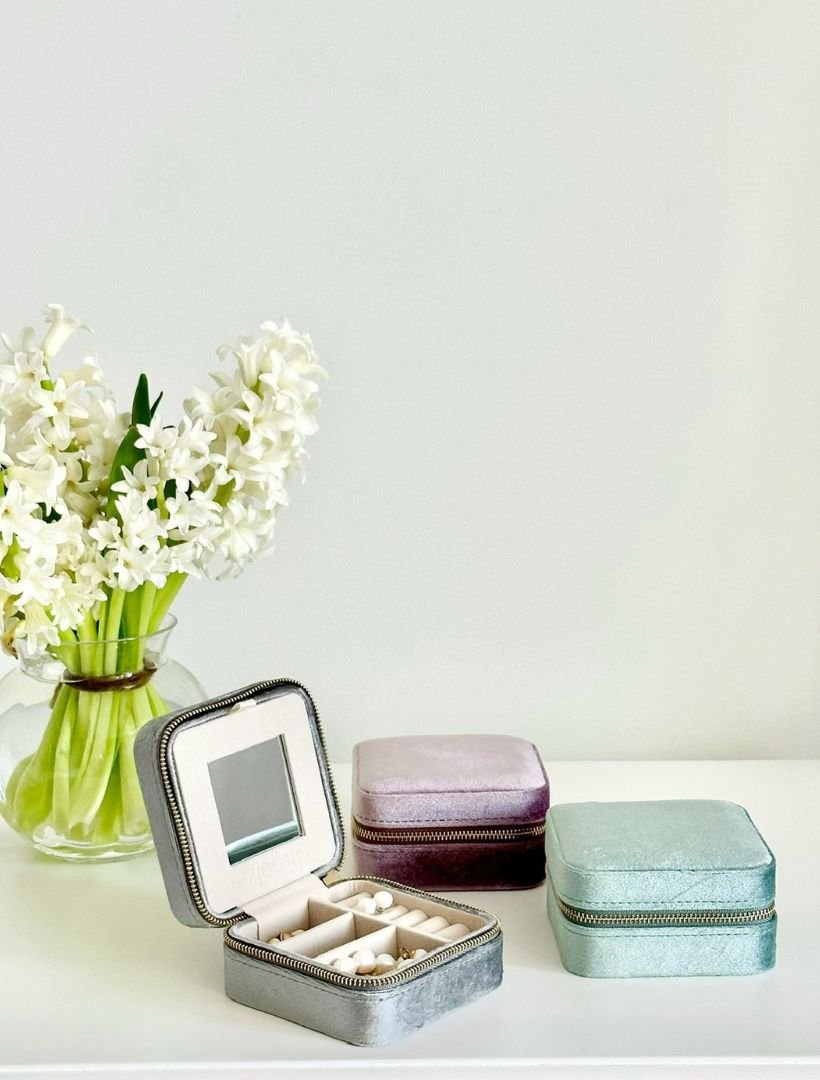 Square Jewellery Case Silver - Zjoosh