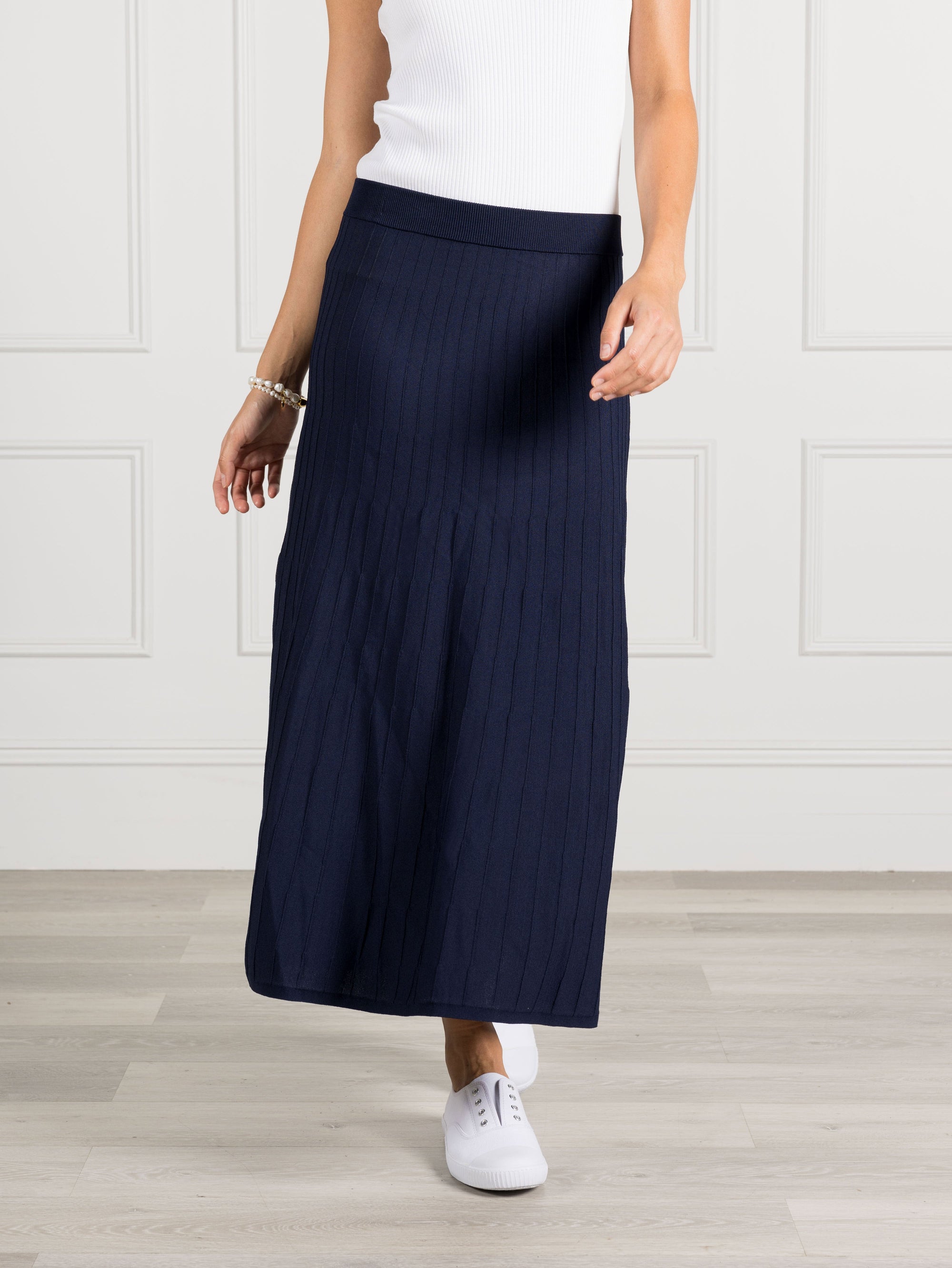 Sunray Knit Skirt Navy - Zjoosh