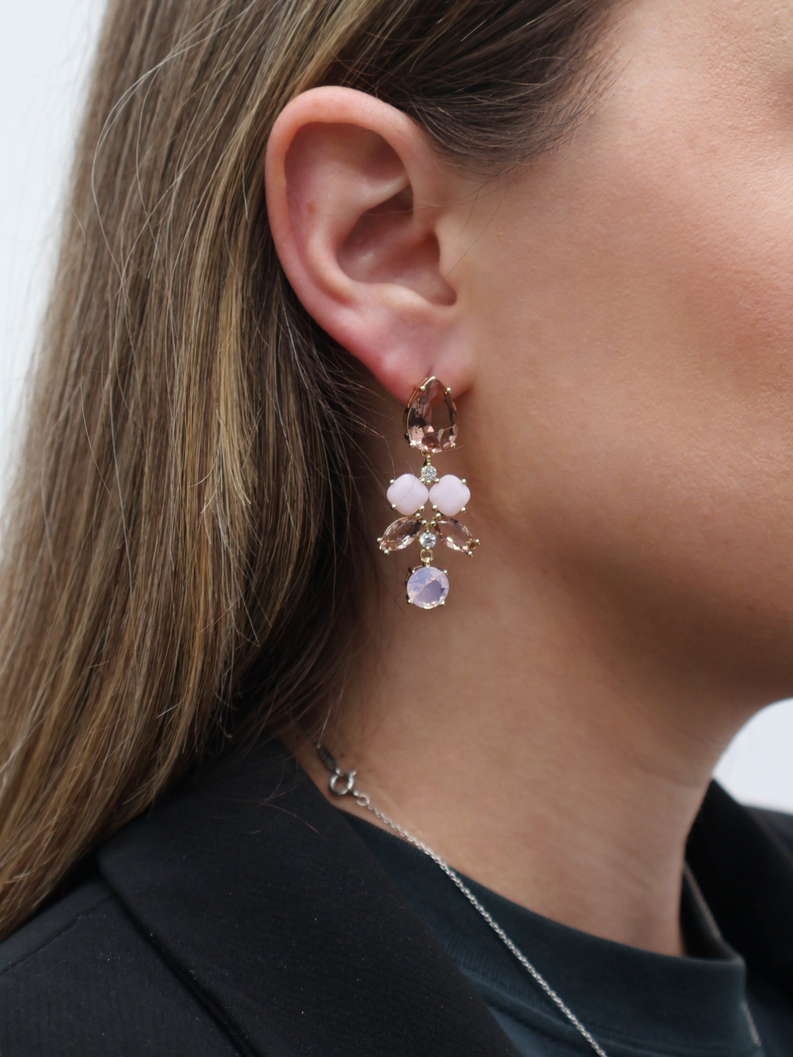 Symposium Agnes Drop Earrings Peach - Zjoosh