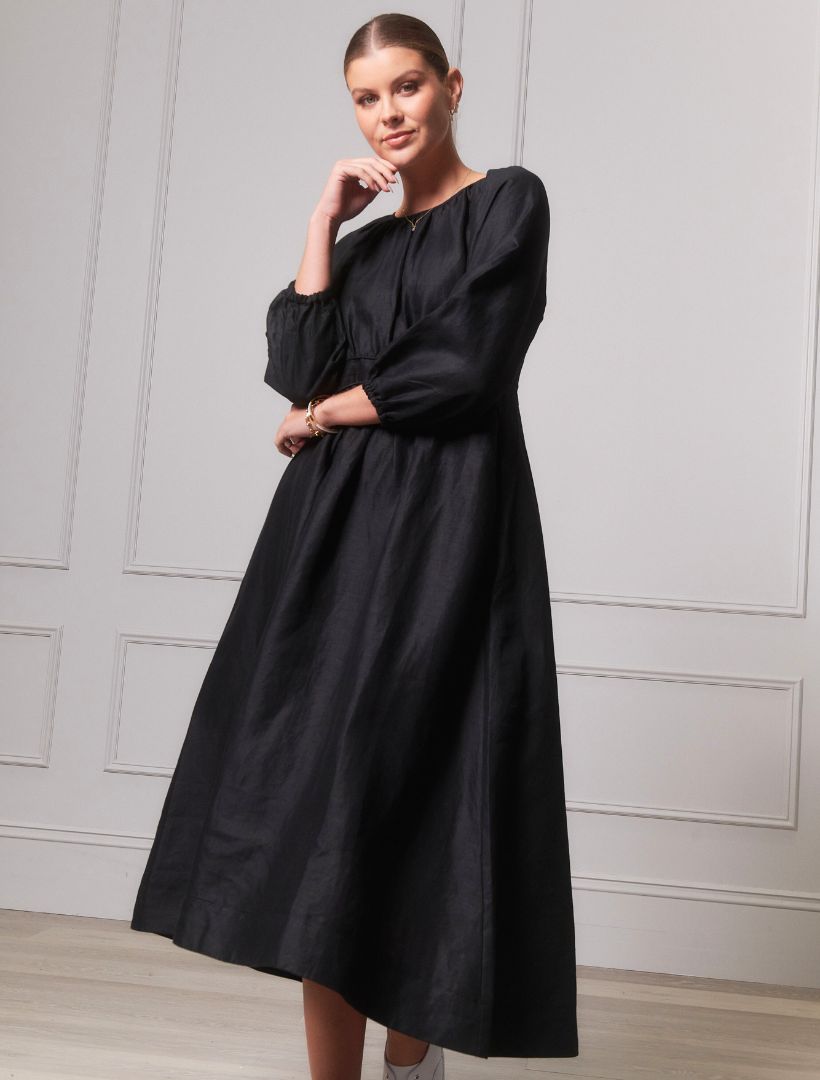 Tabby Long Sleeved Dress Black