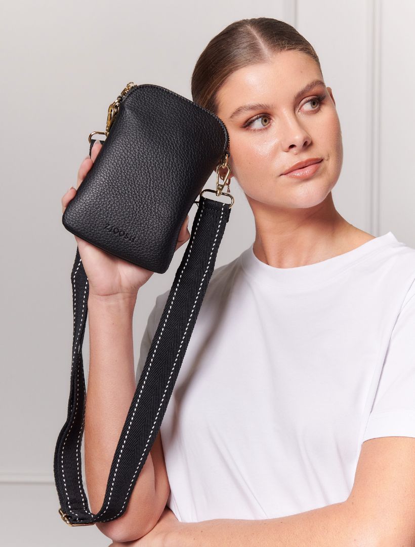 Wanderer Cross Body Bag Black - Zjoosh