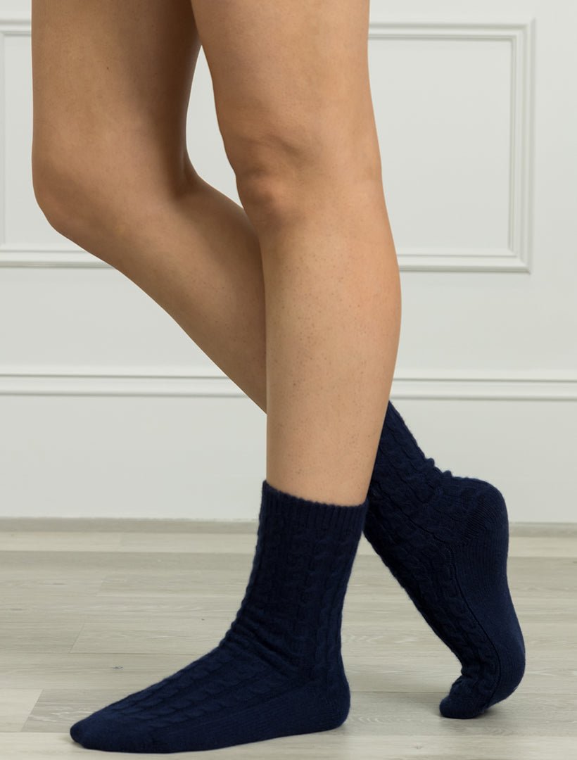 Cashmere Cable Knit Bed Socks Navy - Zjoosh