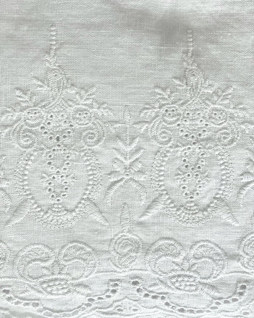 Embroidered French Linen Table Cloth White - Zjoosh